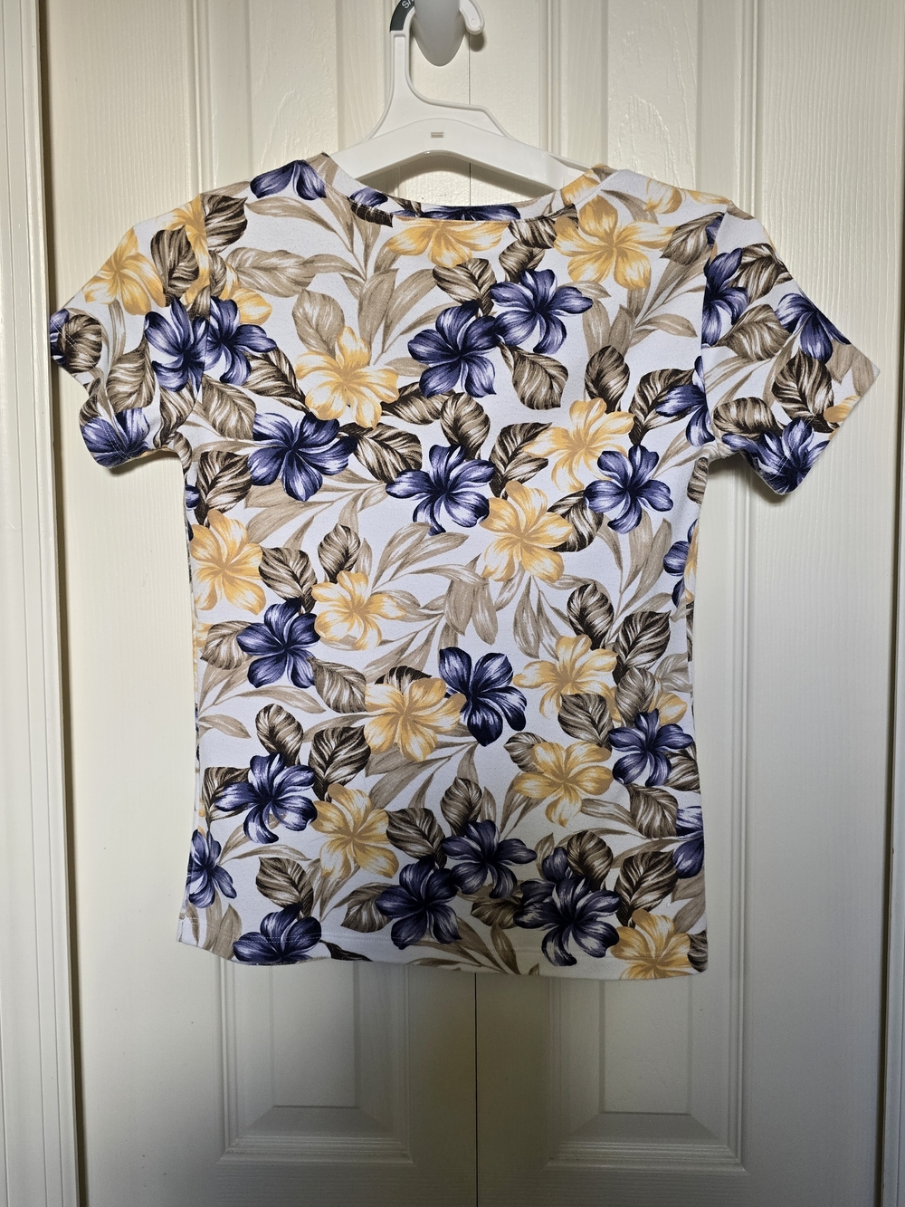 Karen Scott Short-Sleeve Floral Henley Top - Yellow, Blue & Brown - Picture 5 of 6